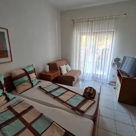 Mira Apartmán Pula