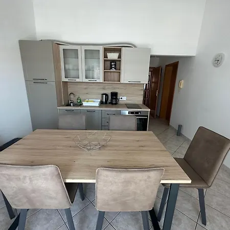 Mira Apartmán *