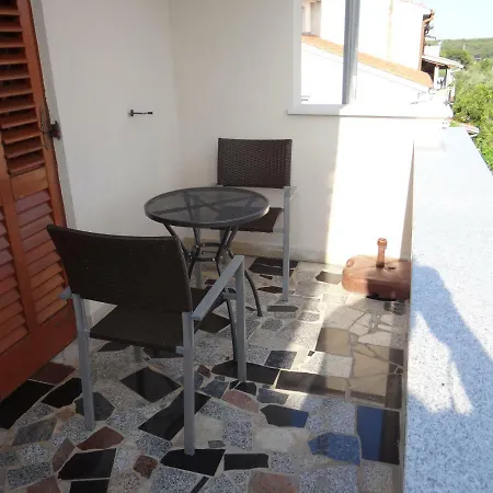 Mira Apartmán Pula